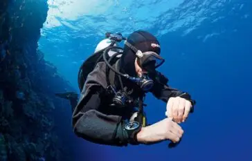 Atlantic Scuba Adventures Diver underwater